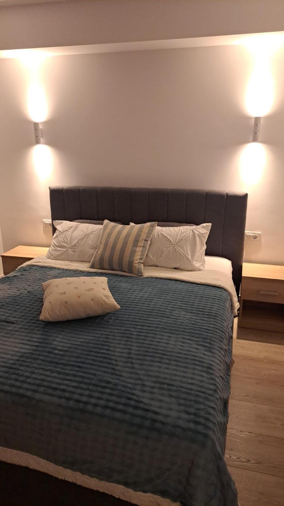 Apartament Kitty Centrul Istoric Craiova Extérieur photo